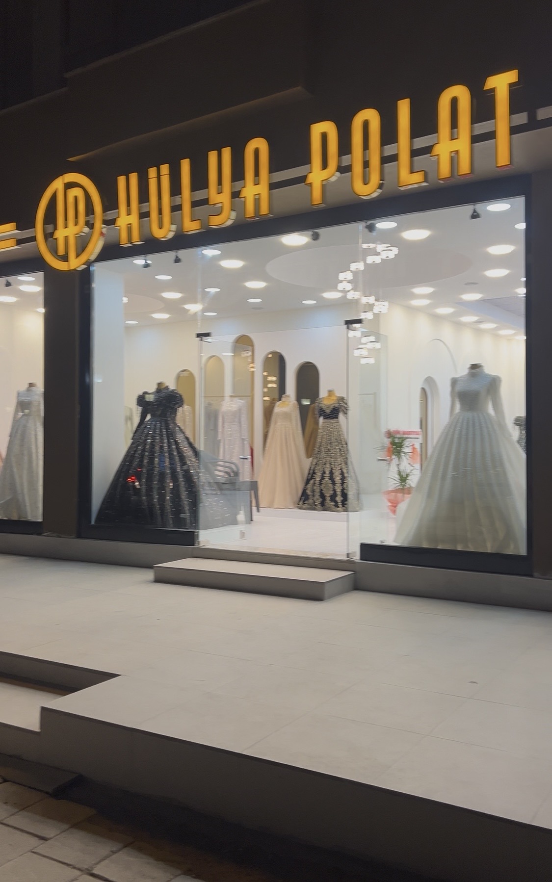 Hülya Polat - Malatya Gelinlik & Kuaför kır düğünü mekanı — Battalgazi