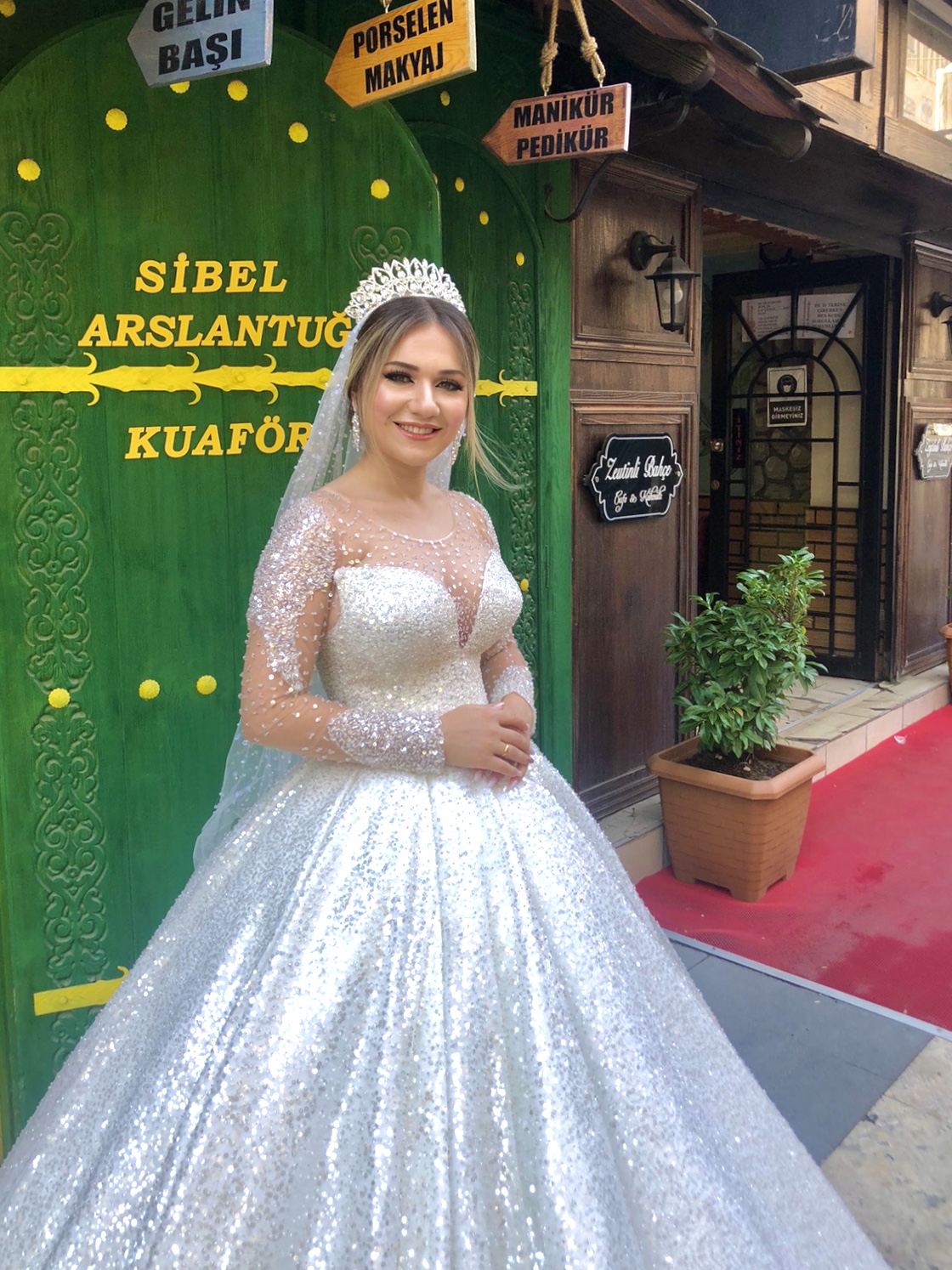 Malatya Gelinlik ve Kuaför SİBEL ARSLANTUĞ